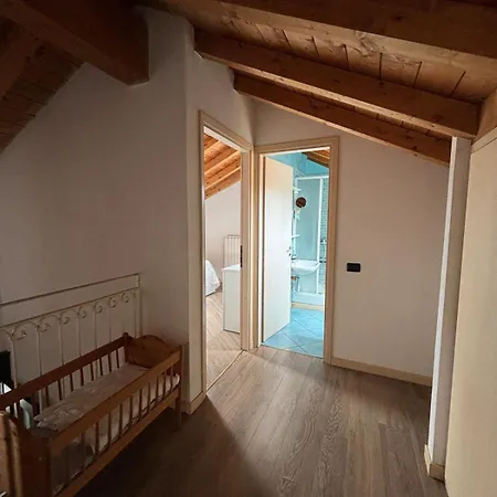 Largo Iv Novembre סן פדלה אינטלבי