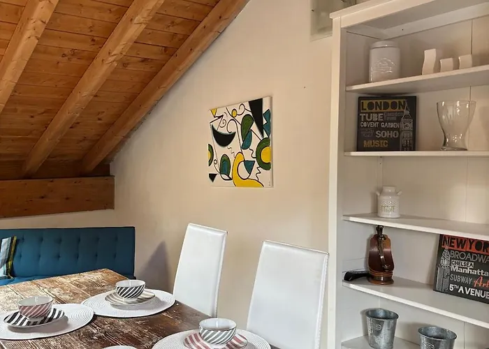 Largo Iv Novembre Apartman